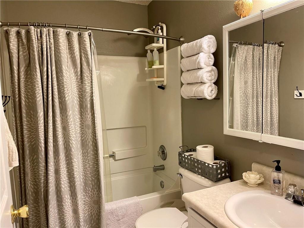 9894 Blue Ridge Way Indianapolis, IN 46234 - Photo 26 of 31 Gallery Image 26