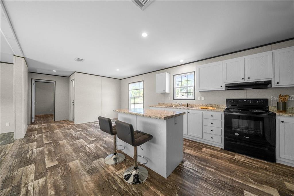 14151 Southeast 68th Lane Morriston, FL 32668 - Photo 9 of 30