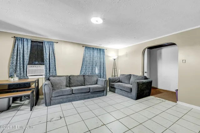 $250,000 | 237 Lamson Street, Jacksonville, FL 32211