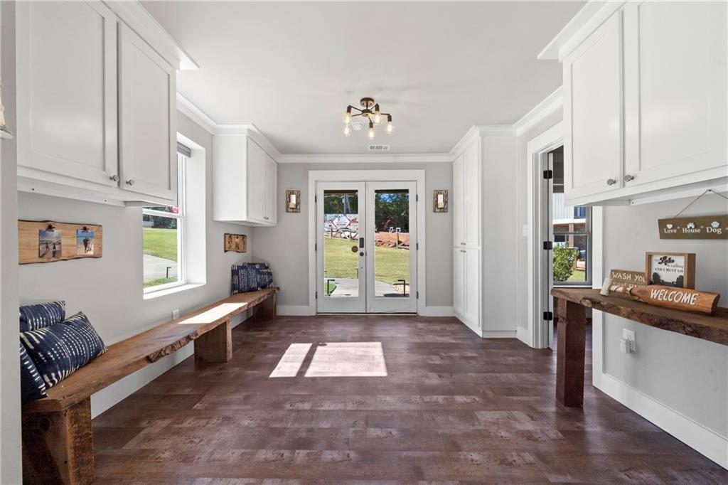 360 Sinclair Road Southeast Eatonton, GA 31024 - Photo 9 of 108