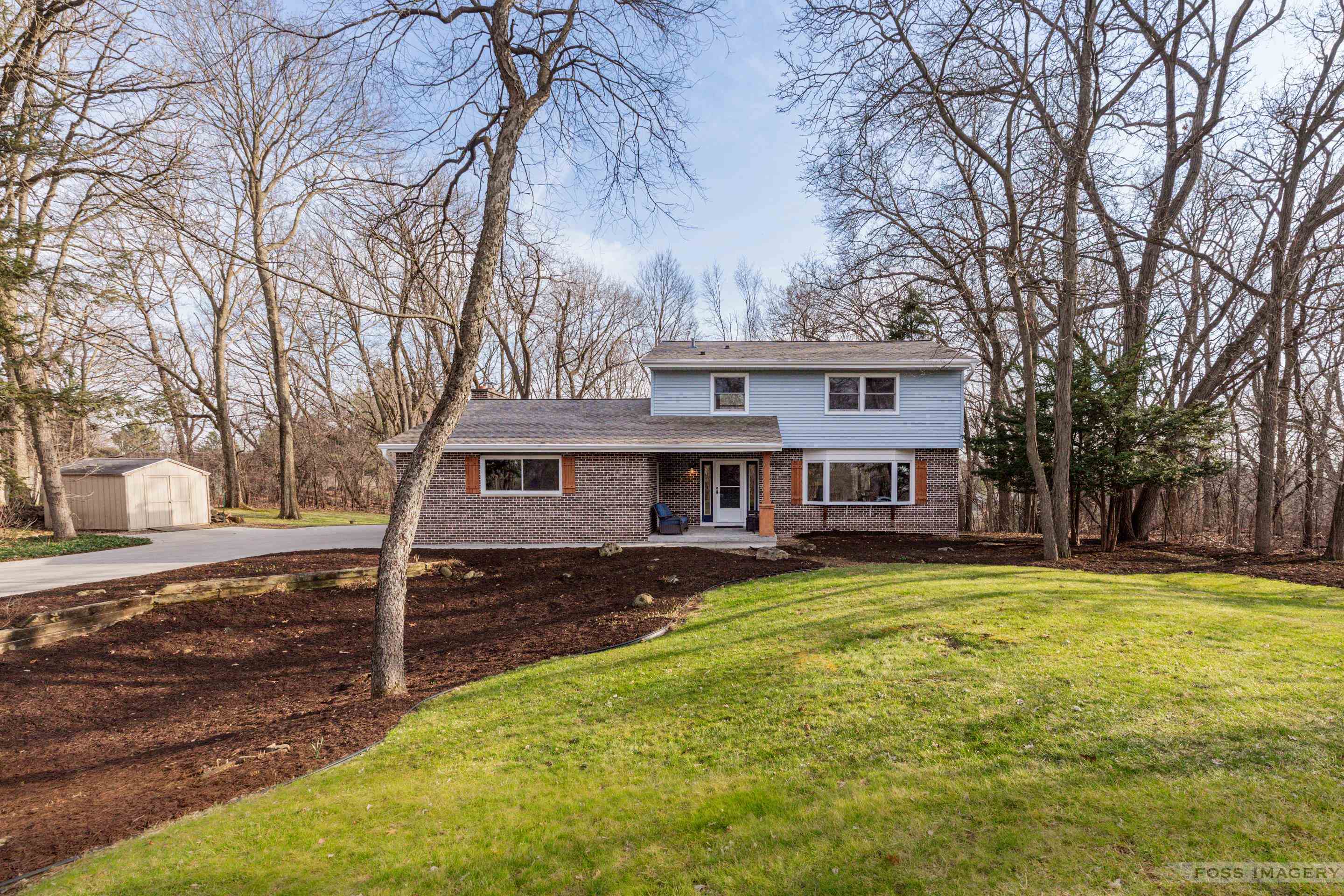 4930 Hickory Trail Middleton, WI 53562 - Photo 2 of 35