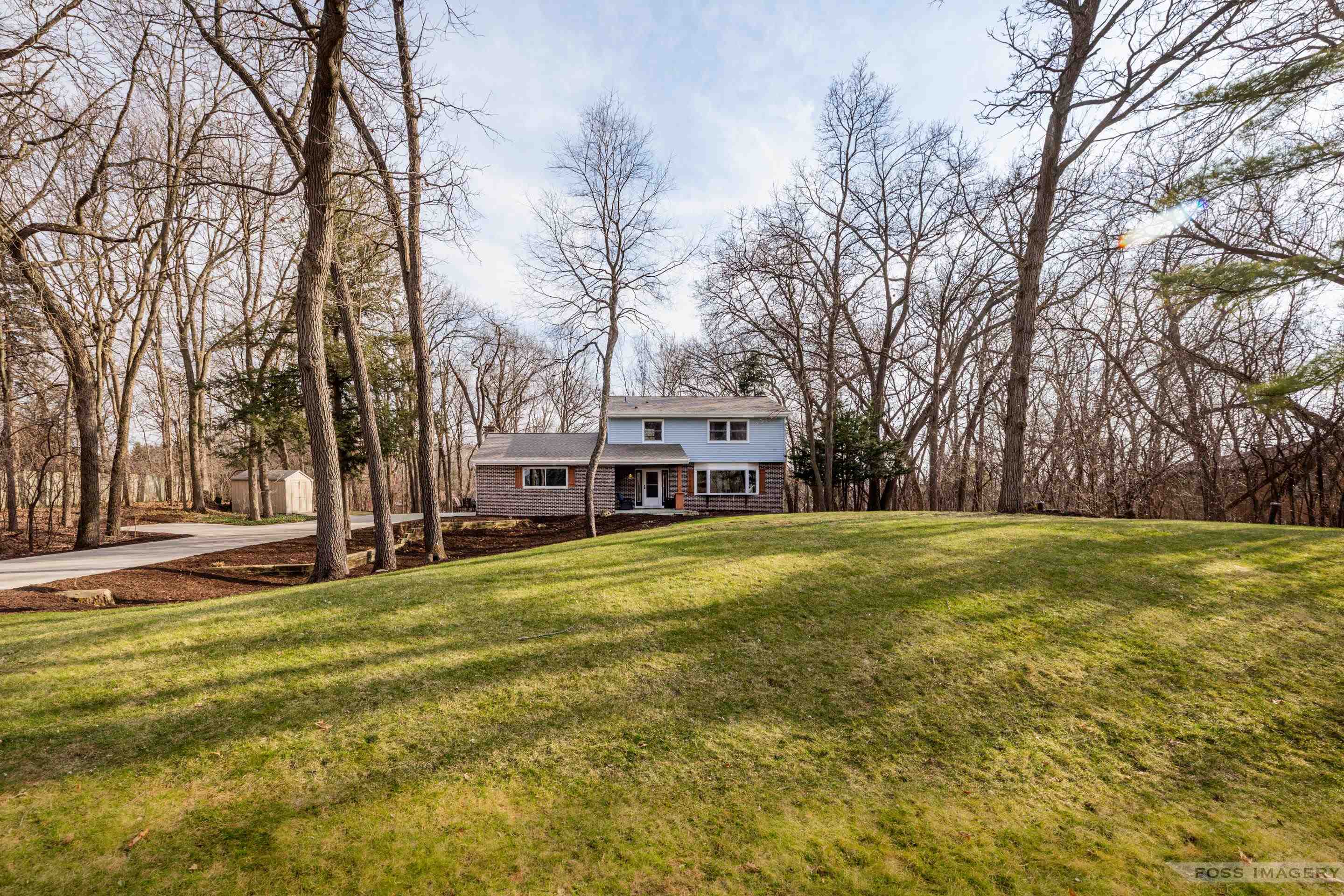 4930 Hickory Trail Middleton, WI 53562 - Photo 5 of 35