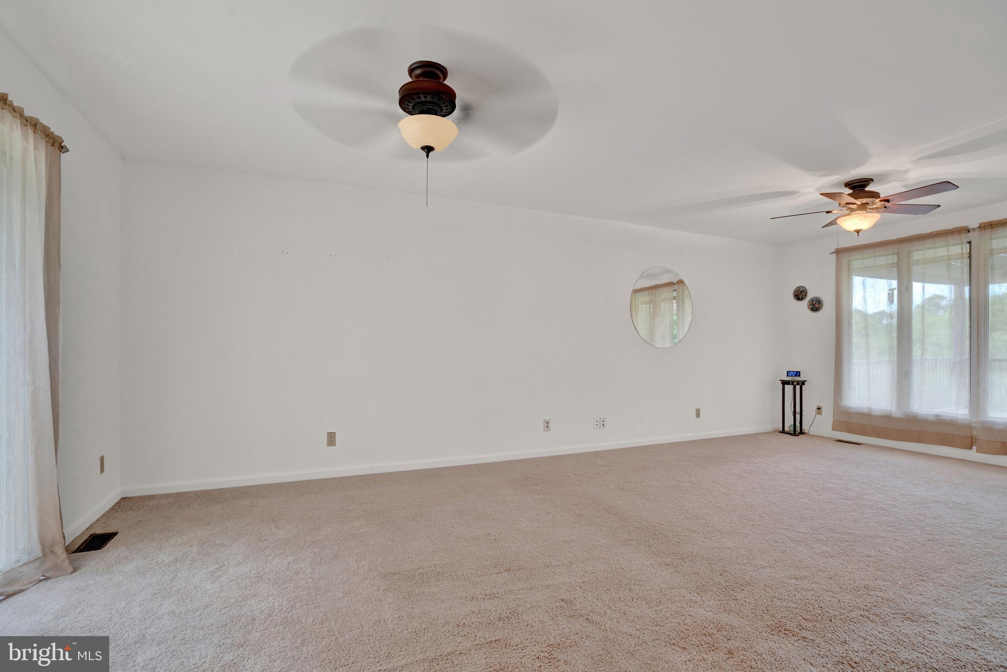 10365 River Road Rixeyville, VA 22737 - Photo 18 of 52 Main Level - Living Room