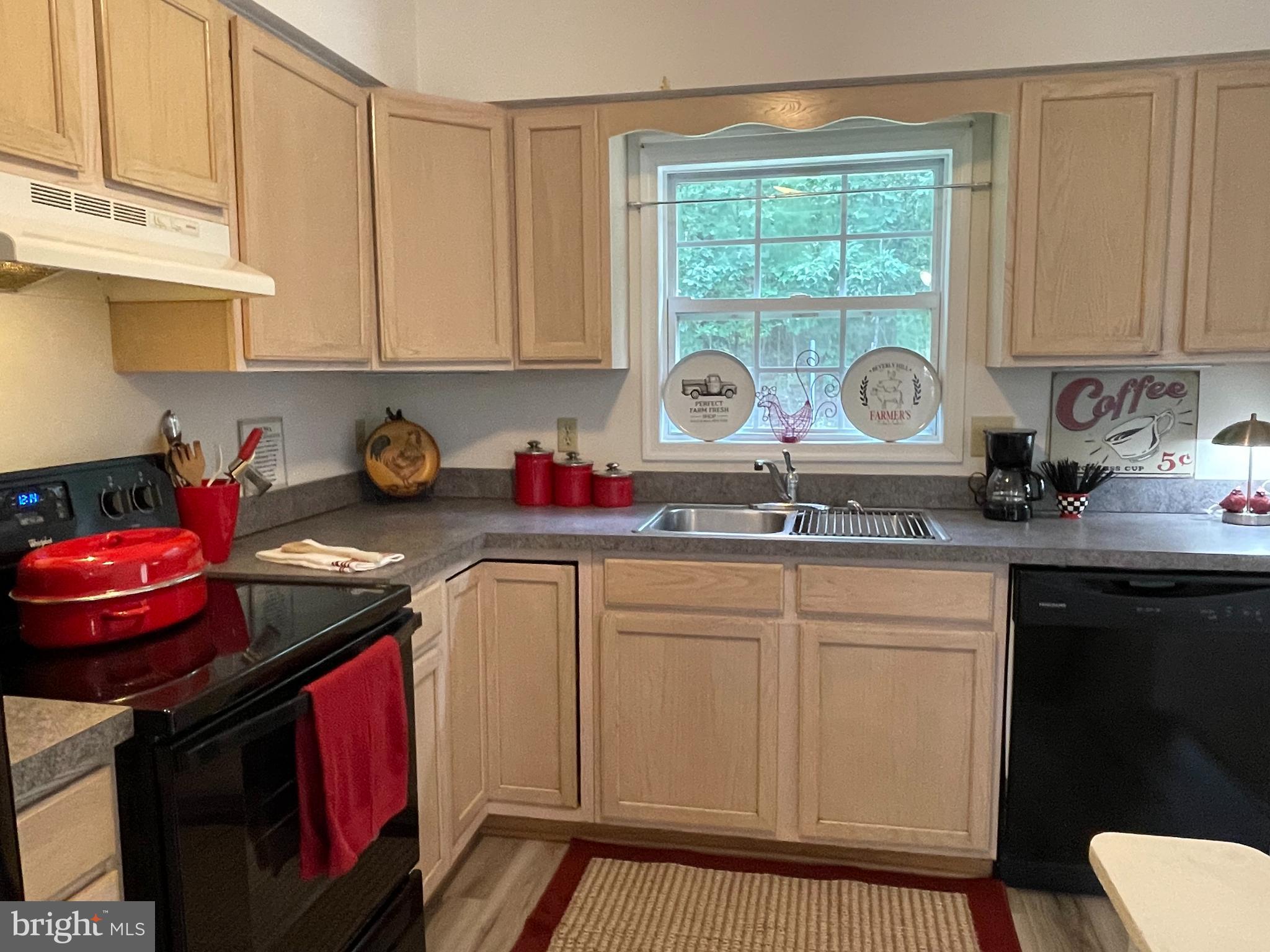 10365 River Road Rixeyville, VA 22737 - Photo 19 of 52 Main Level - Kitchen