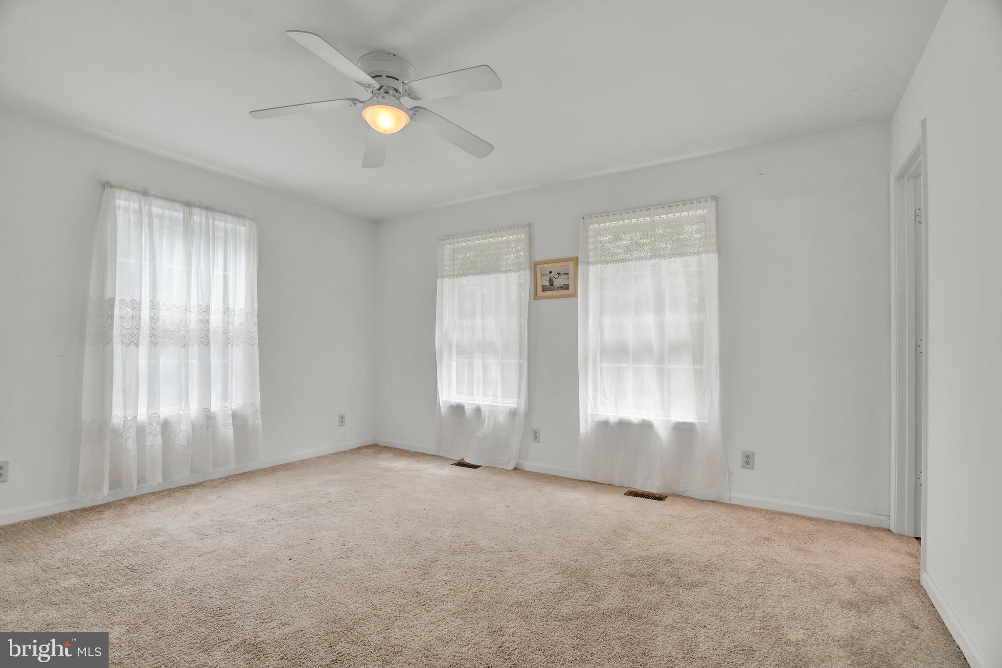 10365 River Road Rixeyville, VA 22737 - Photo 35 of 52 Main Level - Owner's Primary Bedroom