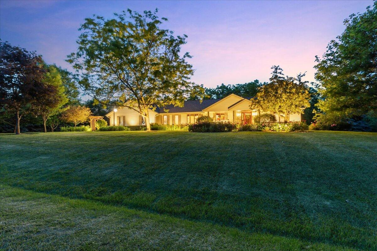 5280 Cherokee Court Addison, WI 53027 - Photo 21 of 69 57-Cherokee Ct-57