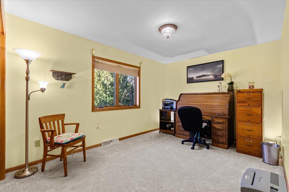 5280 Cherokee Court Addison, WI 53027 - Photo 44 of 69 092-Cherokee Ct-92