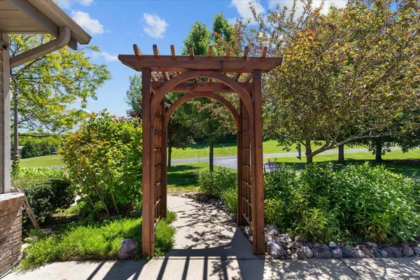 $549,900 | 5280 Cherokee Court, Addison, WI 53027
