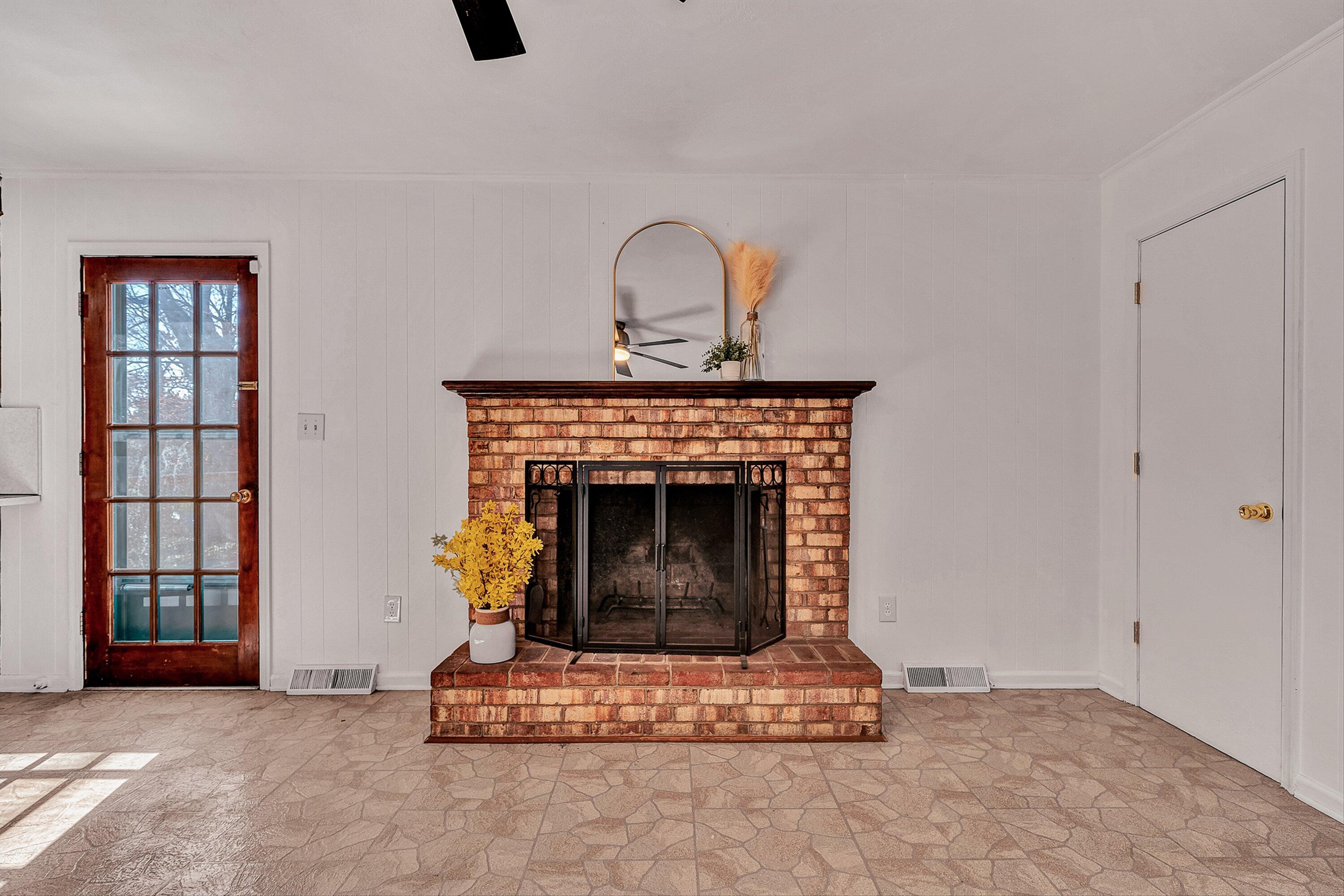 5918 Green Ridge Road Northwest Roanoke, VA 24019 - Photo 16 of 47 16-VM-07248