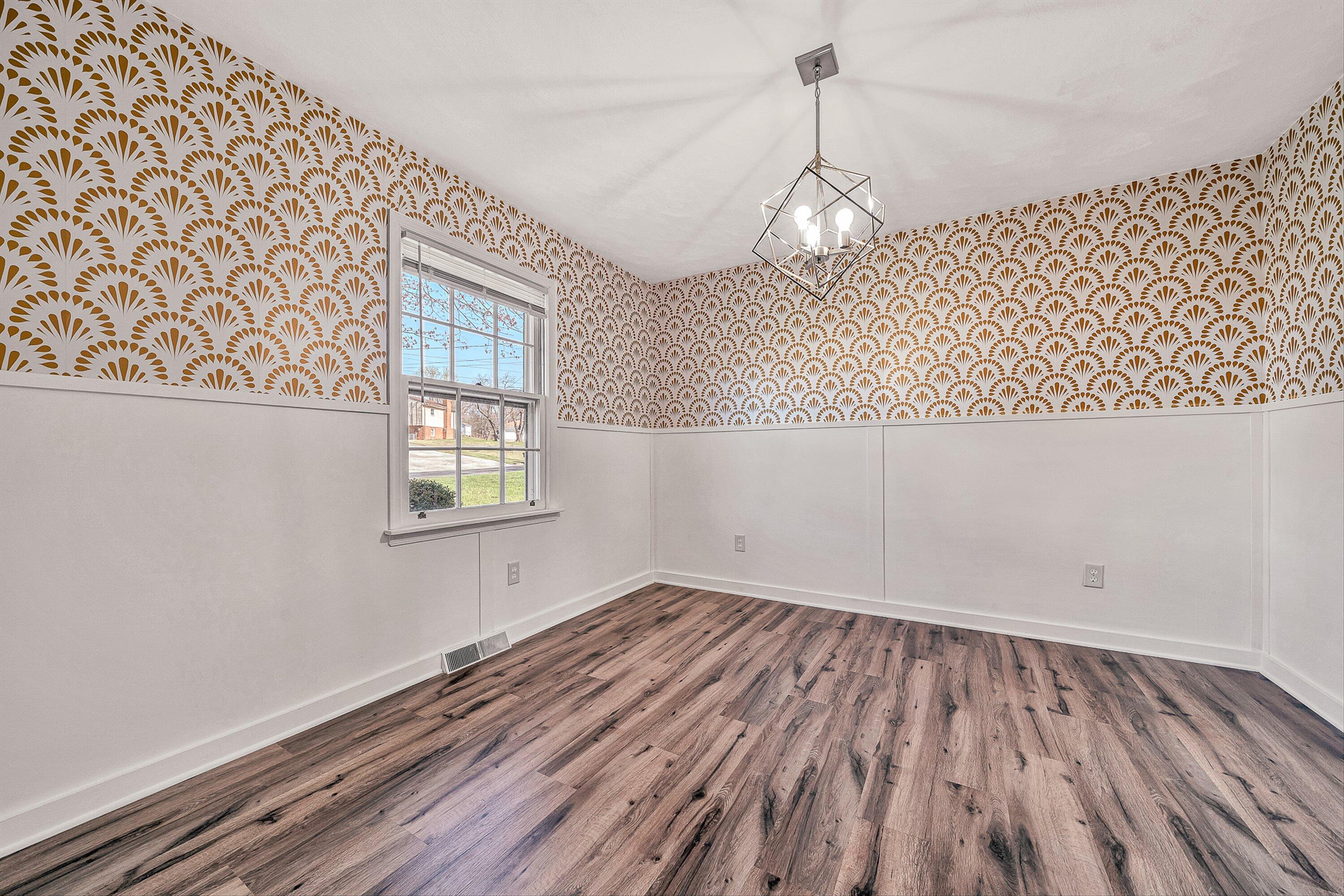 5918 Green Ridge Road Northwest Roanoke, VA 24019 - Photo 7 of 47 07-VM-07221