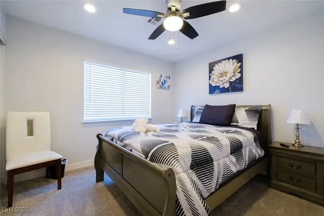 $2,400 | 1725 Duarte Drive, Henderson, NV 89014