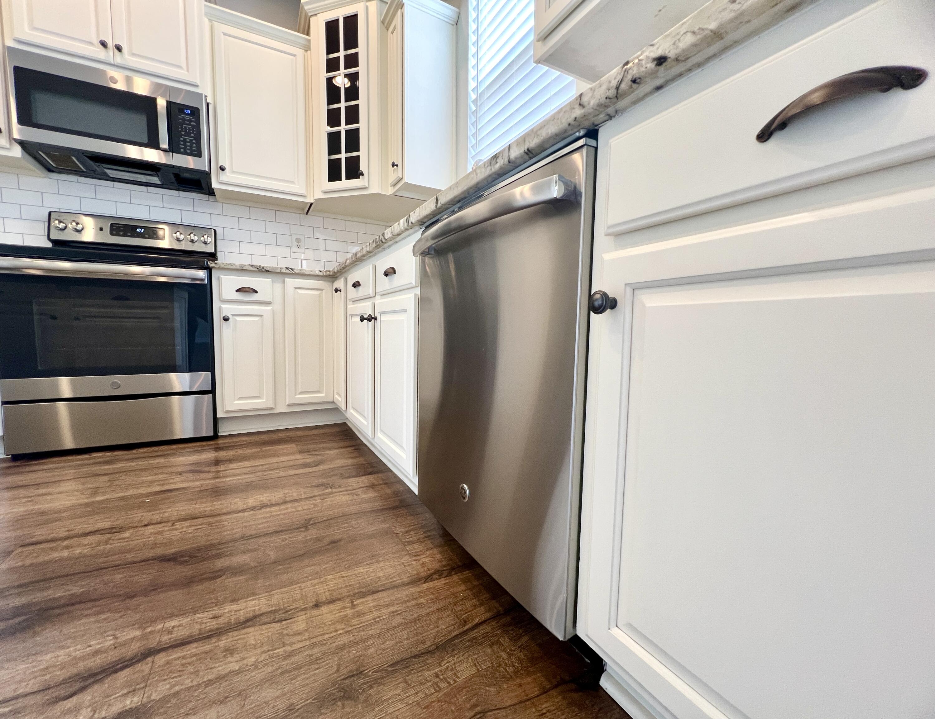 8009 Mckayla Road Summerville, SC 29483 - Photo 23 of 60 IMG_5927