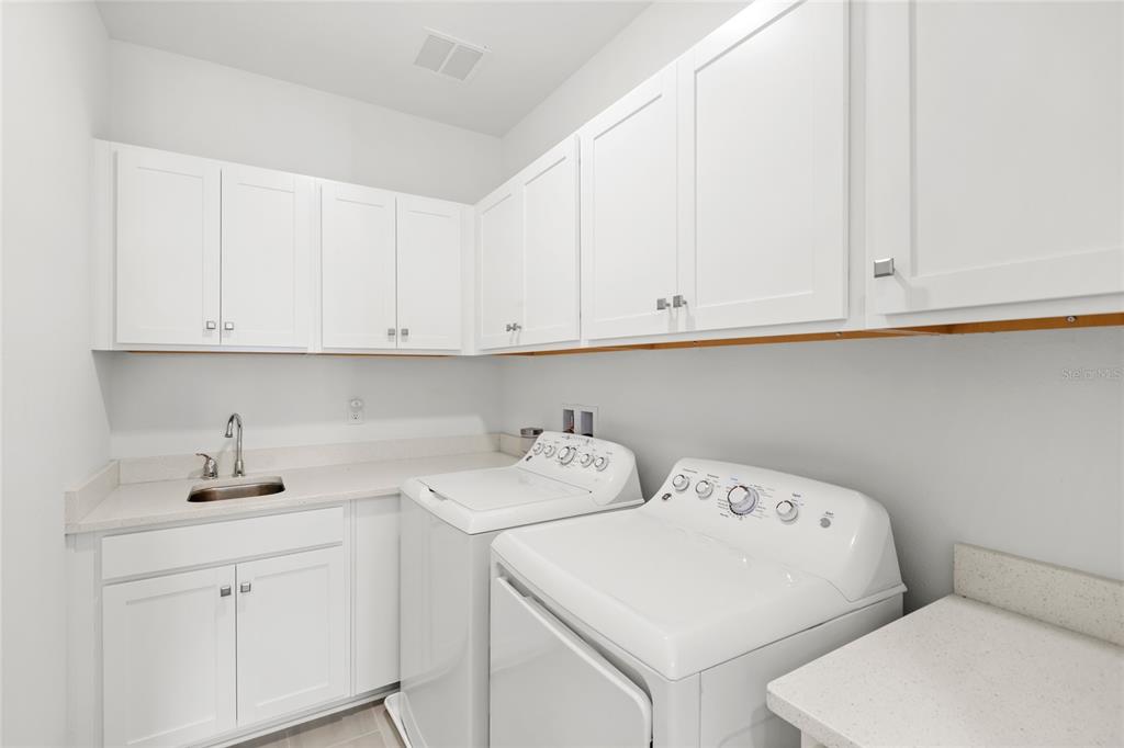 16124 Volterra Point Montverde, FL 34756 - Photo 26 of 48