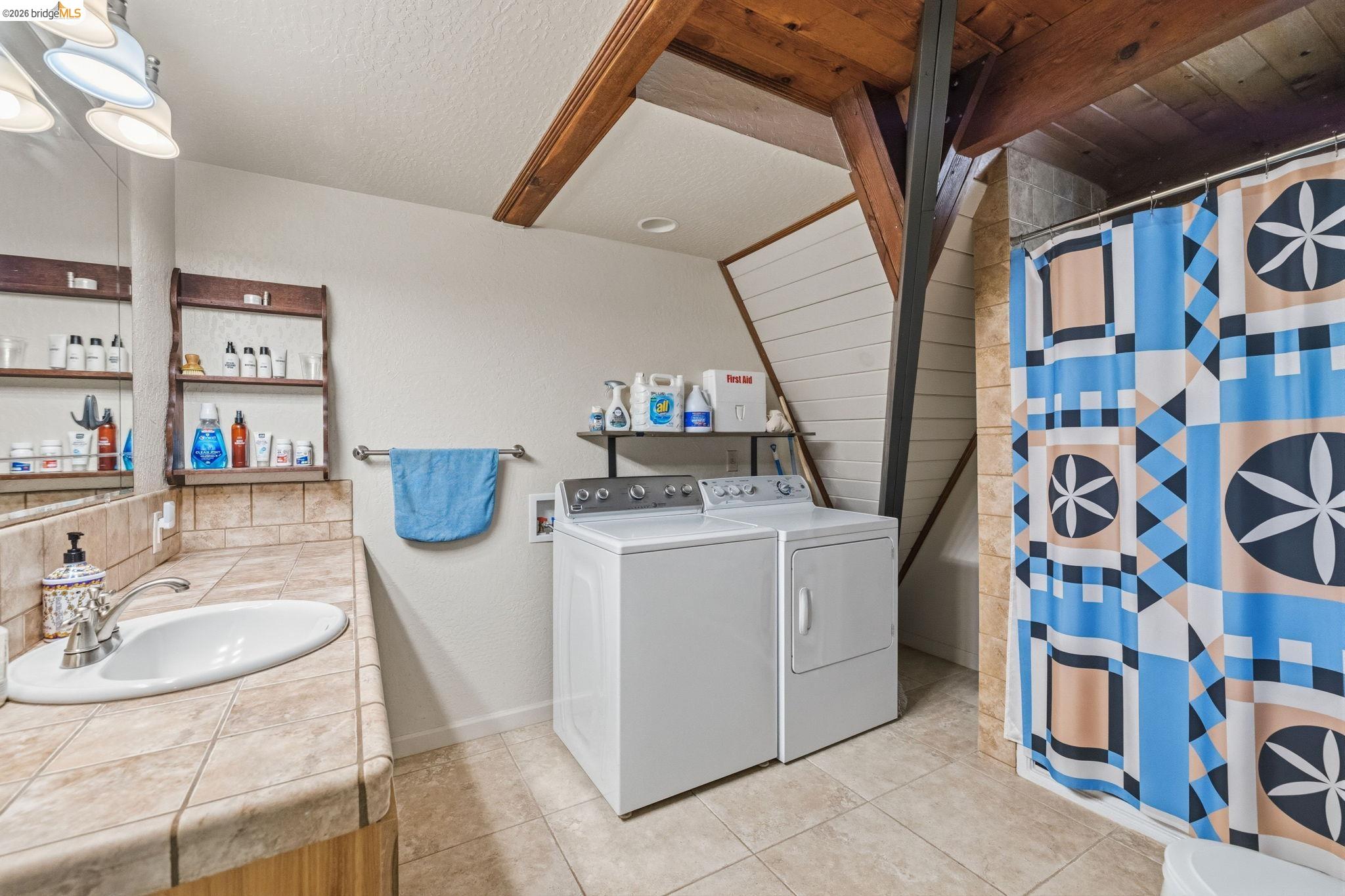 22502 Longeway Road Sonora, CA 95370 - Photo 14 of 34
