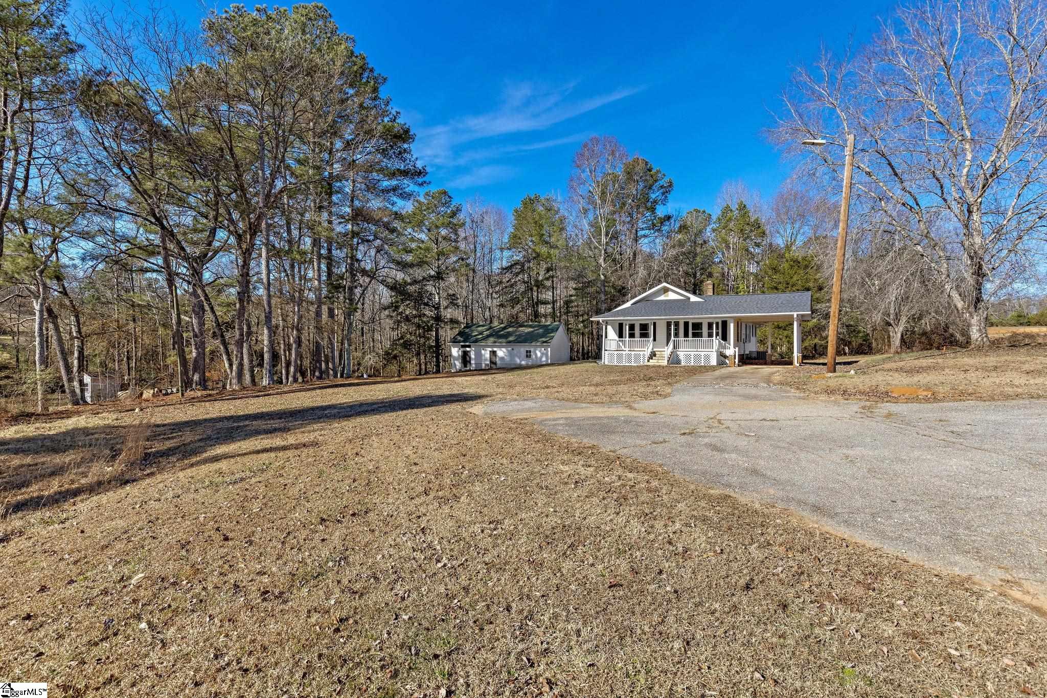 2110 Walhalla Highway Pickens, SC 29671 - Photo 3 of 40