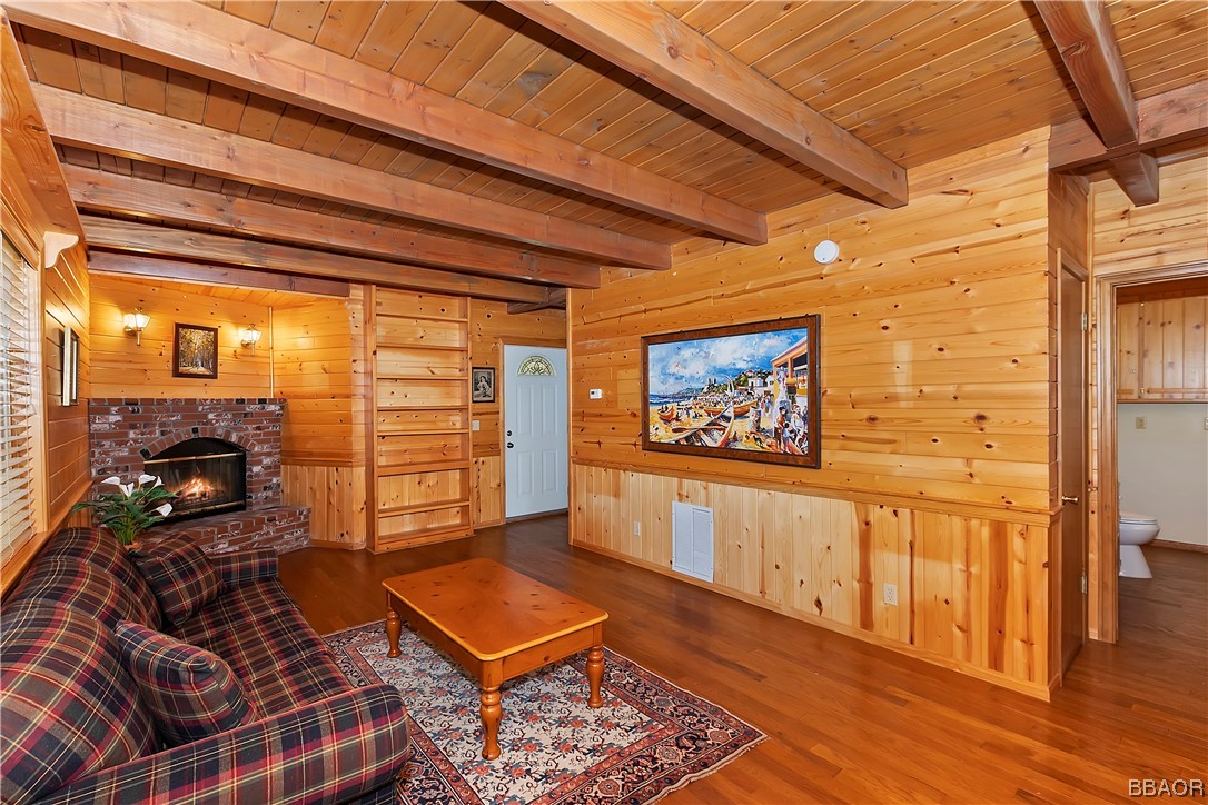 189 Pine Ridge Road Crestline, CA 92325 - Photo 6 of 30 a room with furniture and wooden floor