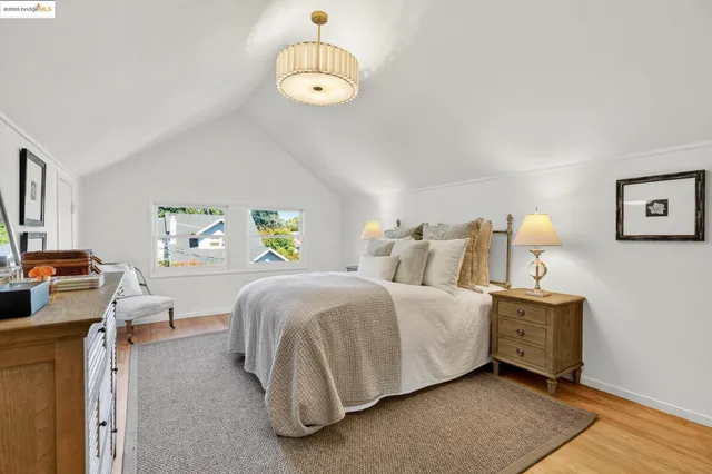 $1,650,000 | 50 Lake Avenue, Piedmont, CA 94611