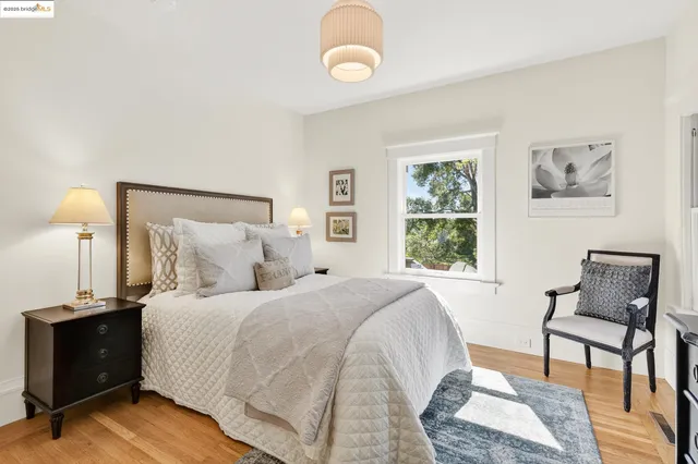 $1,650,000 | 50 Lake Avenue, Piedmont, CA 94611