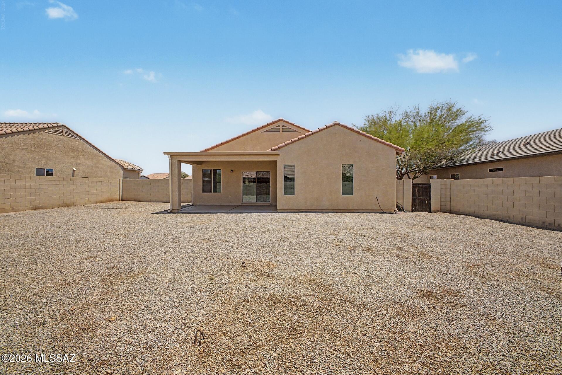 21626 East Frontier Road Red Rock, AZ 85145 - Photo 27 of 37