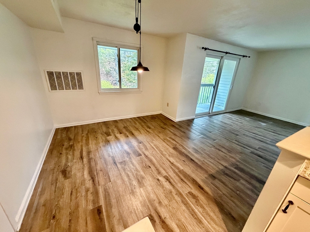 13 Beal's Cove Road, Unit K Hingham, MA 02043 - Photo 4 of 7