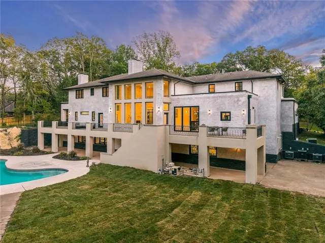 $2,450,000 | 1701 Northwest Duncan Road, Blue Springs, MO 64015