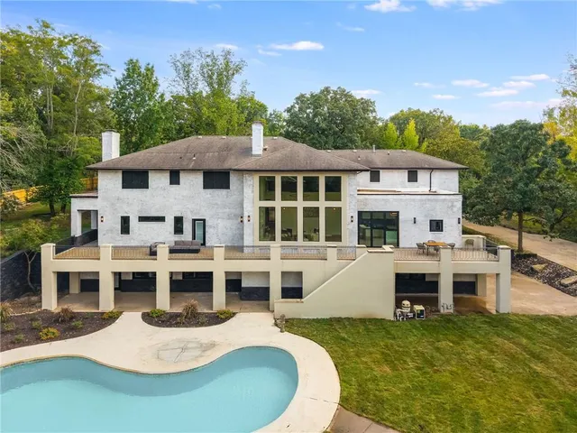$2,450,000 | 1701 Northwest Duncan Road, Blue Springs, MO 64015