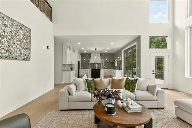 $2,450,000 | 1701 Northwest Duncan Road, Blue Springs, MO 64015