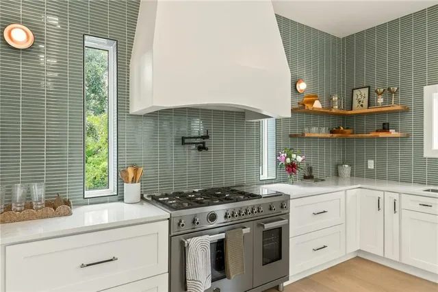 $2,450,000 | 1701 Northwest Duncan Road, Blue Springs, MO 64015