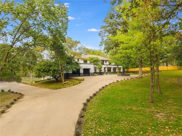 $2,450,000 | 1701 Northwest Duncan Road, Blue Springs, MO 64015