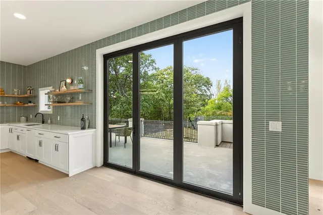 $2,450,000 | 1701 Northwest Duncan Road, Blue Springs, MO 64015