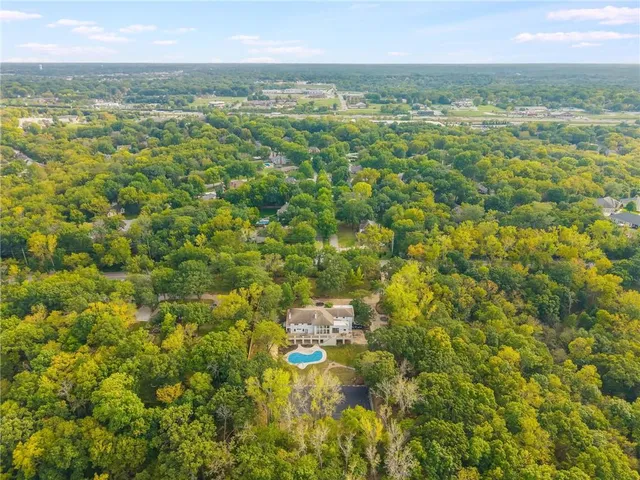 $2,450,000 | 1701 Northwest Duncan Road, Blue Springs, MO 64015