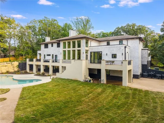 $2,450,000 | 1701 Northwest Duncan Road, Blue Springs, MO 64015
