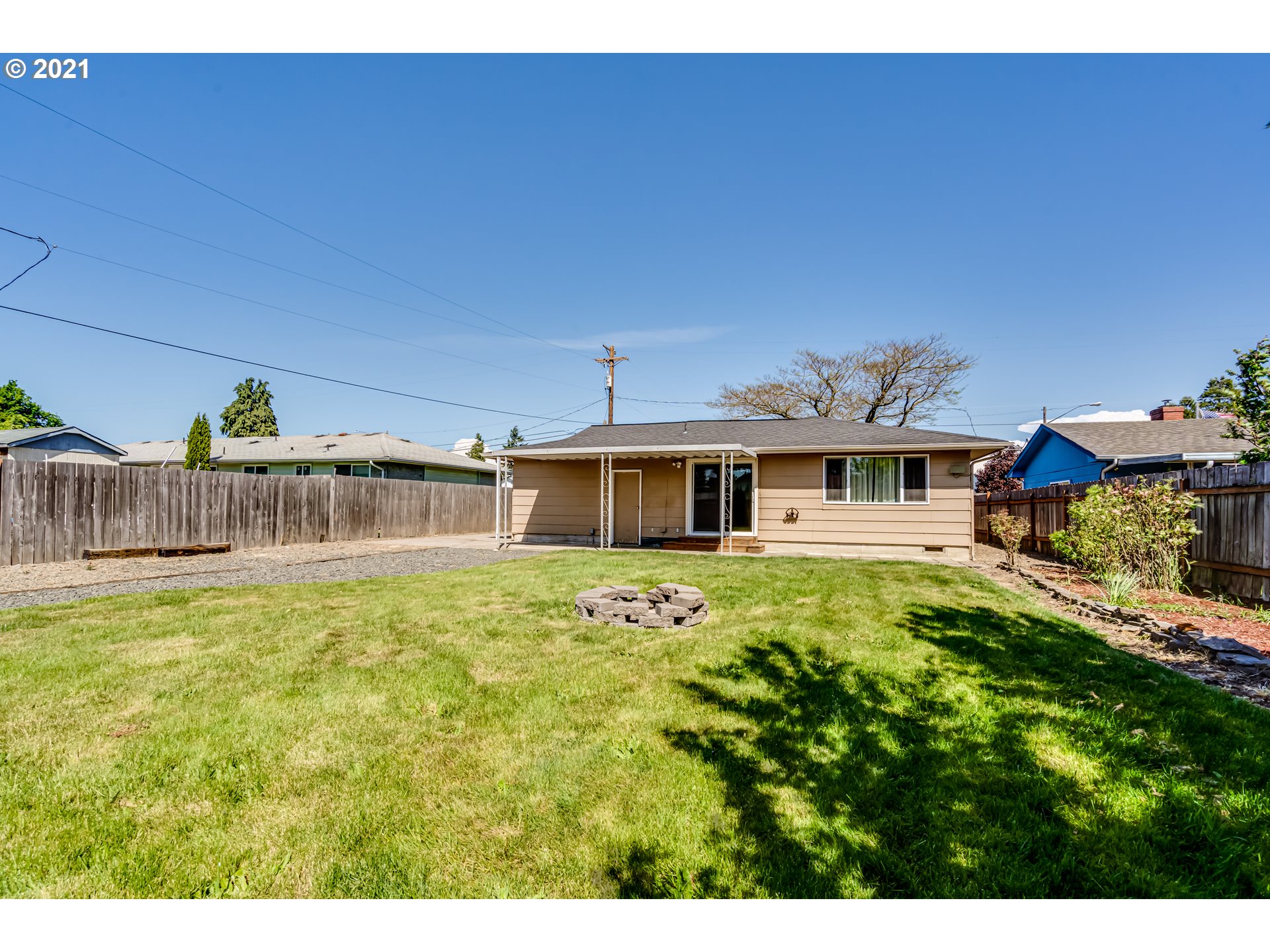 688 South 38th Street Springfield, OR 97478 - Photo 25 of 31