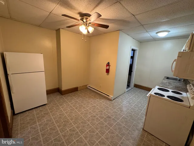 $900 | 614 Mahantongo Street, Pottsville, PA 17901