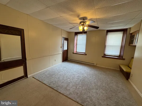 $800 | 614 Mahantongo Street, Pottsville, PA 17901
