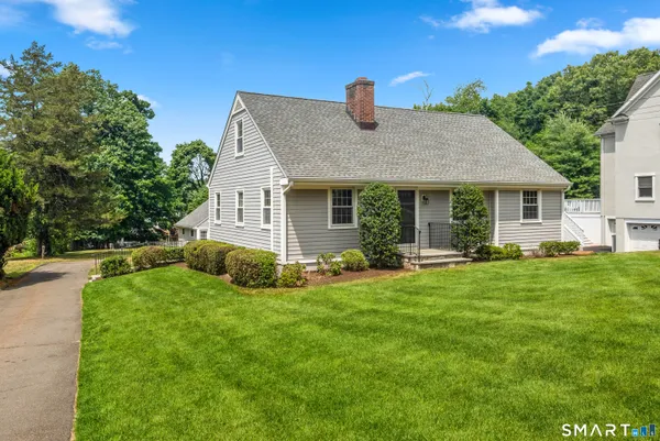 $995,000 | 62 Camp Avenue, Darien, CT 06820