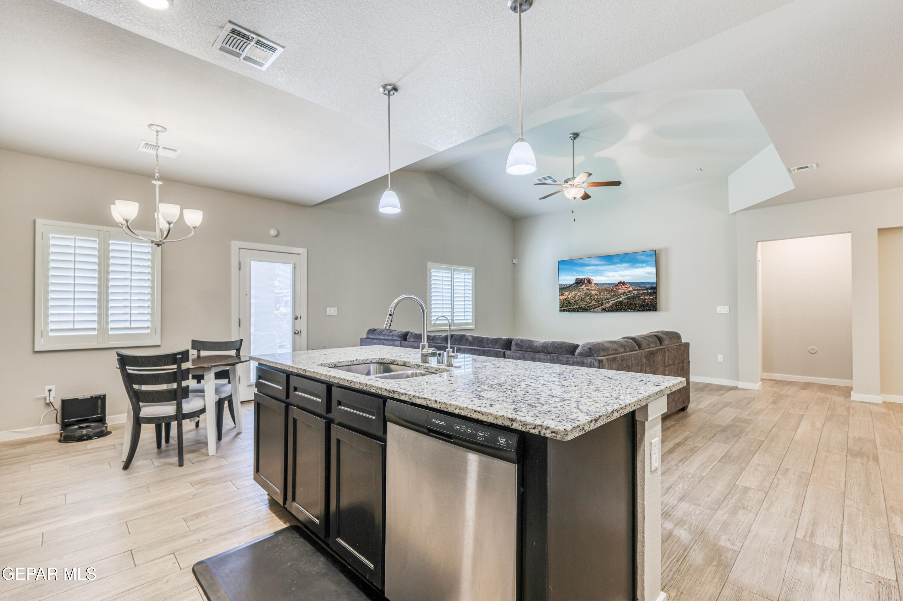 7797 Enchanted Ridge El Paso, TX 79911 - Photo 25 of 42 362A5666_HDR