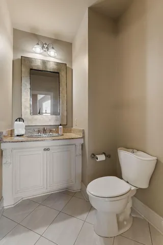 $779,000 | 2131 White Oak Lane, Highland, IN 46322