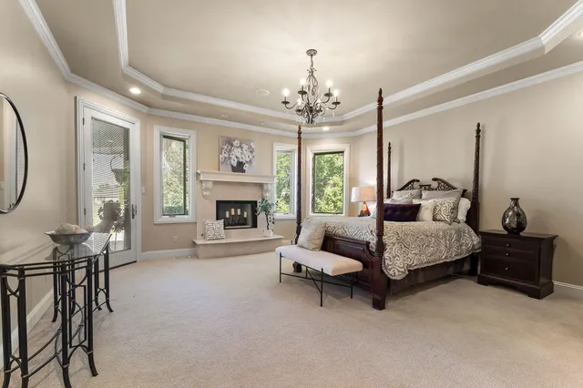 $779,000 | 2131 White Oak Lane, Highland, IN 46322