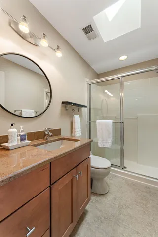 $779,000 | 2131 White Oak Lane, Highland, IN 46322