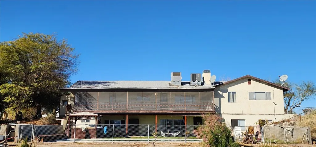 12491 Toby Lane Blythe, CA 92225 - Photo 2 of 45 a front view of a house with a street