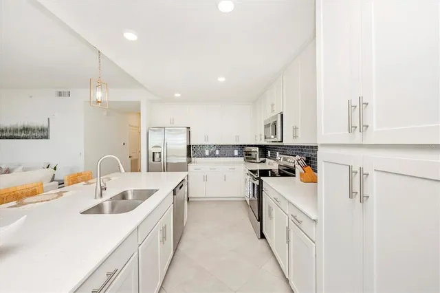 $5,500 | 17625 Opal Sand Drive, Unit 207, Venice, FL 34293