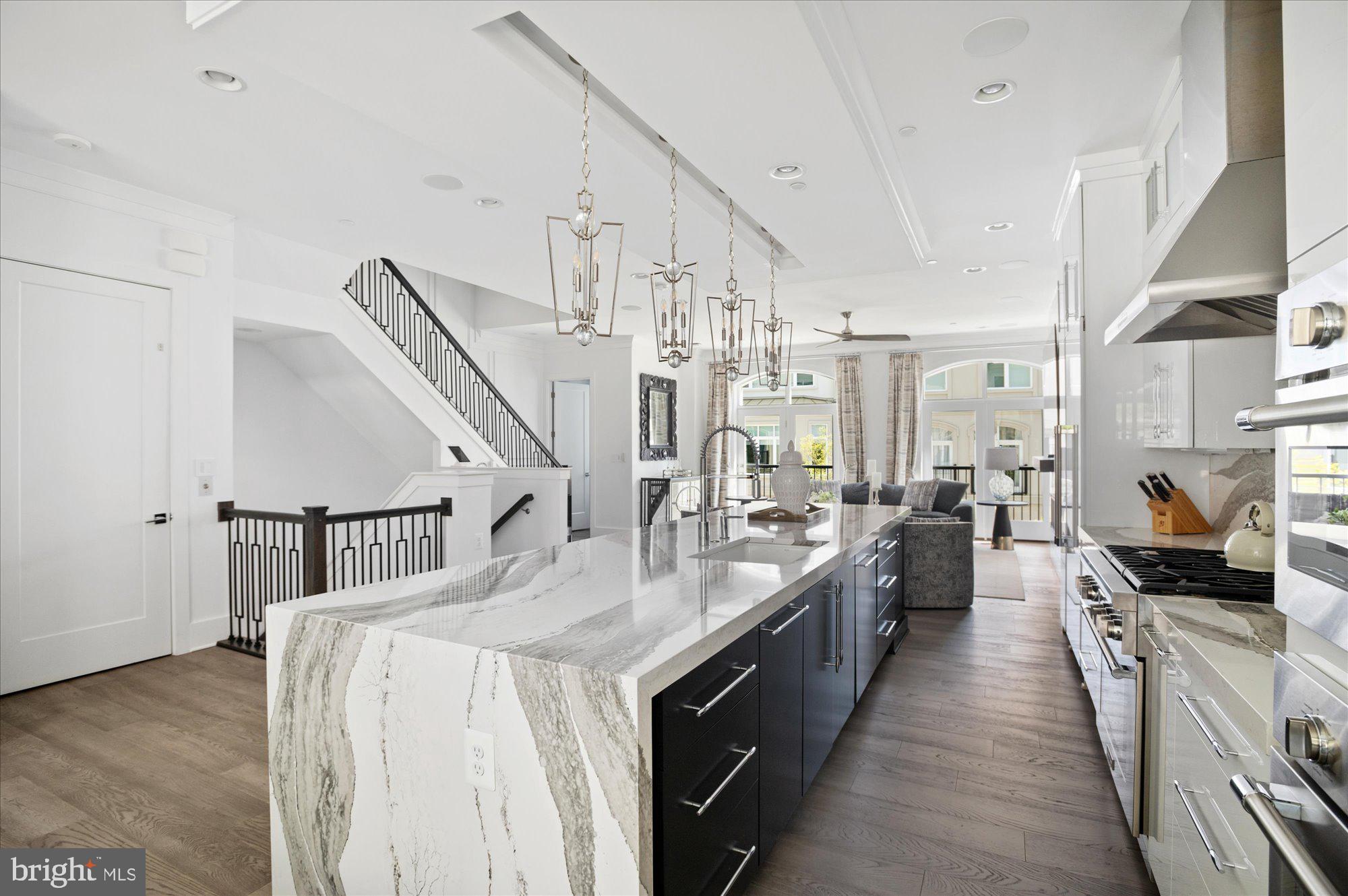 8165 River Road Bethesda, MD 20817 - Photo 11 of 46 Expansive island for entertaining