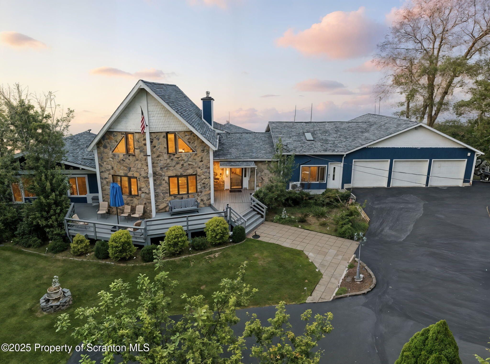 43-web-or-mls-001_DJI_0279_twilight_9794