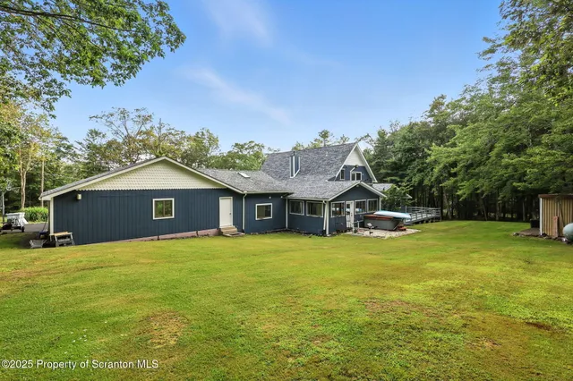 $619,000 | 3 Wagon Road, Lake Ariel, PA 18436