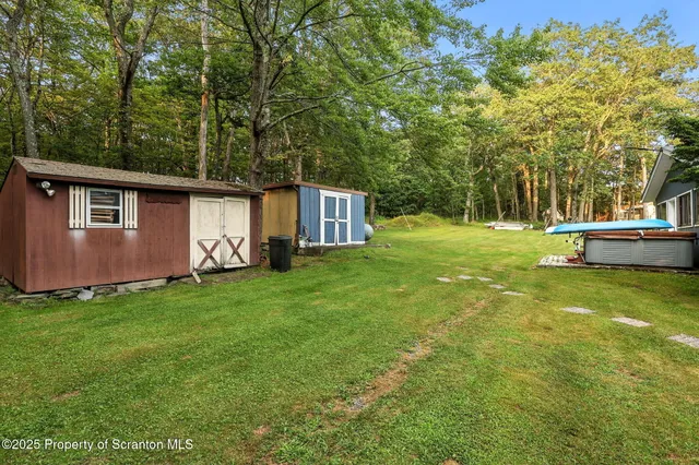 $619,000 | 3 Wagon Road, Lake Ariel, PA 18436