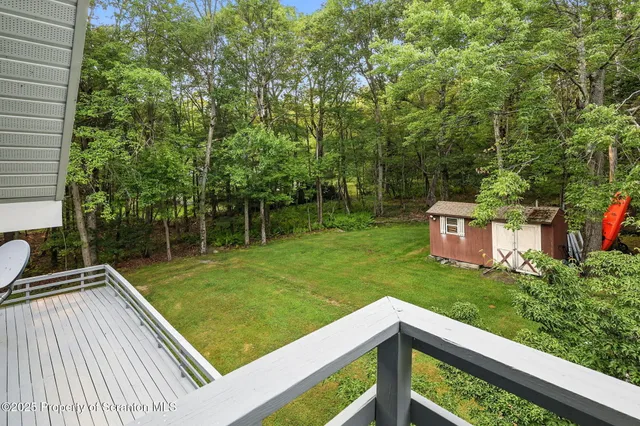 $619,000 | 3 Wagon Road, Lake Ariel, PA 18436