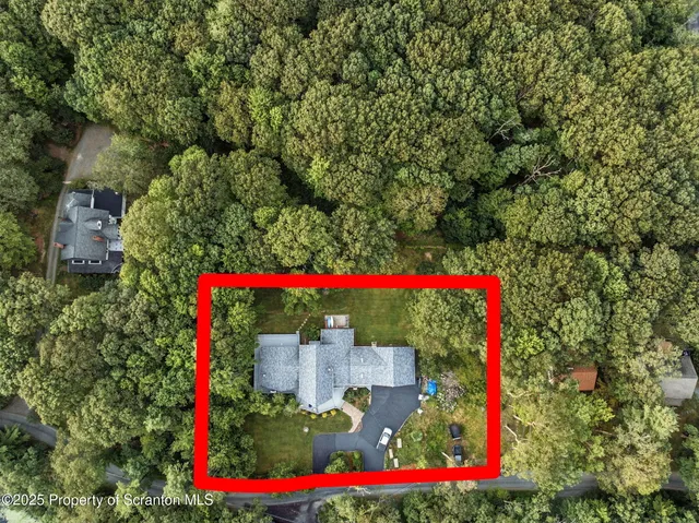 $619,000 | 3 Wagon Road, Lake Ariel, PA 18436