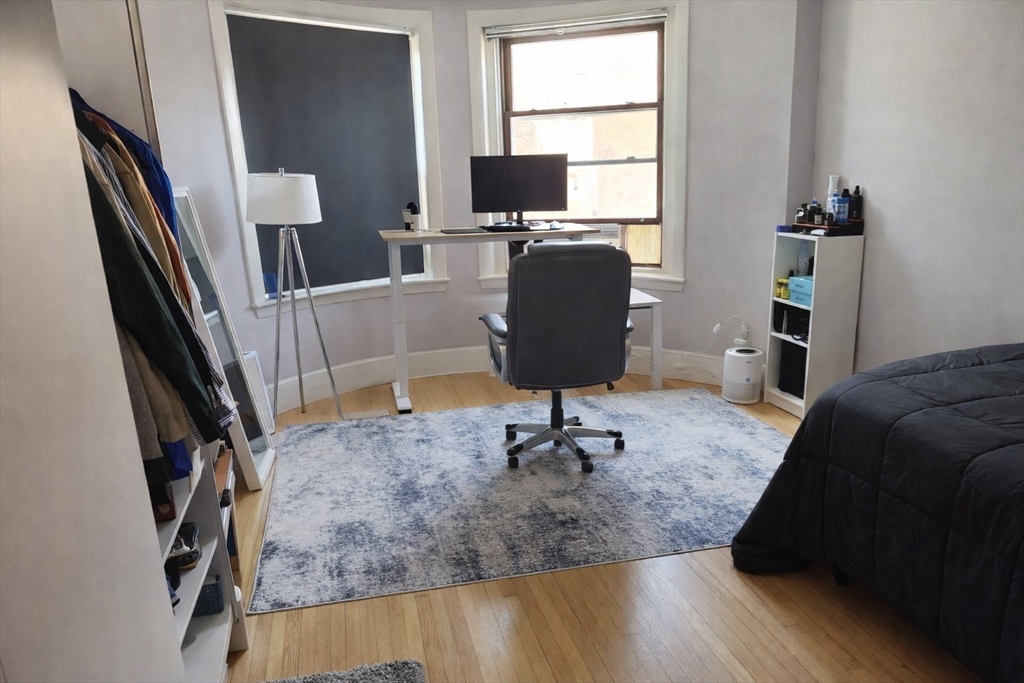 39 St Paul Street, Unit 2 Brookline, MA 02446 - Photo 3 of 11