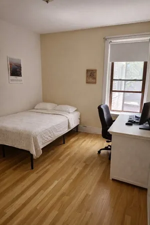$6,200 | 39 St Paul Street, Unit 2, Brookline, MA 02446